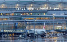 Nhật Bản làm điều hiếm thấy khi bỏ kiểm tra nhập cảnh trực tiếp tại sân bay