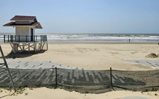 Bãi Sau Vũng Tàu: Dự án ngàn tỉ bị cát vùi, cách nào chặn cát bay?