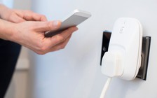 Những thiết bị tránh cắm vào ổ cắm thông minh