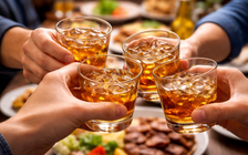 Sau 7 ngày 'quá chén', người đàn ông nhập viện vì viêm gan nặng