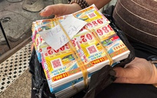 Vòng xoáy vé số 'mua đứt bán đoạn': Có 'luật ngầm' tự hiểu và tự sợ
