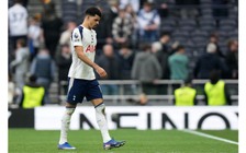 Vực thẳm đang đợi Tottenham