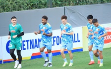 Đội tuyển Việt Nam: Nỗi lo quá ngắn và quá dài