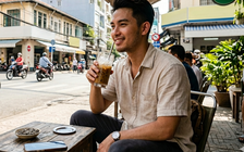 Nắng nóng: Có cần hạn chế uống cà phê vì lo cơ thể mất nước?