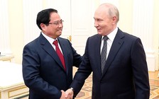 Nga xem xét miễn thị thực cho công dân Việt Nam