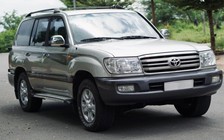 ‘Huyền thoại’ Toyota Land Cruiser đời 2005, bán lại chưa tới 400 triệu đồng