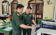 Cử nhân luật chính thức thành quân nhân, nối nghiệp ông ngoại