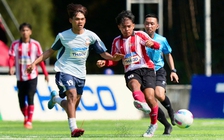 Nhà vô địch TNSV Việt Nam khởi đầu suôn sẻ