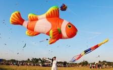 Choáng ngợp với con diều 'khổng lồ' dài 30 m, có giá hơn 40 triệu đồng