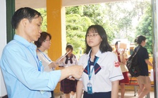 Chứng minh 'mình là con người' vào đề thi học sinh giỏi môn ngữ văn TP.HCM