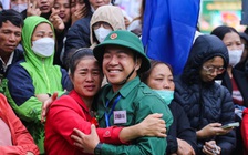 Kỹ sư xây dựng gác lại công việc, hăng hái lên đường nhập ngũ