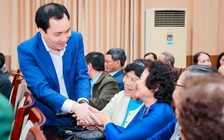 Ông Vũ Văn Tiến tiếp xúc cử tri tại Hải Phòng