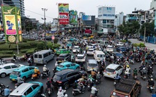 Có nên tháo dỡ vòng xoay ở TP.HCM?