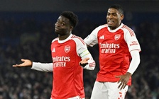 Sẽ có 'nhà vô địch xấu xí' Arsenal?