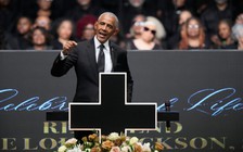 Ông Obama ngầm công kích ông Trump