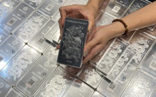 Giá bạc bật tăng vượt 87 triệu đồng/kg