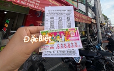 Mua trà sữa dư 10.000 đồng liền đổi vé số, trúng độc đắc xổ số miền Nam