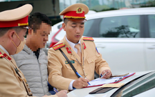 'Xe ghép' vào tầm ngắm