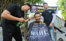 Tiệm tóc 'thanh toán bằng nụ cười' ở cố đô Huế