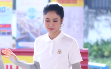 Ca sĩ bolero khóc nghẹn trên sóng truyền hình