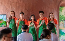 Sinh viên làm các thức uống hấp dẫn từ sa kê