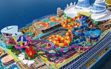 Siêu du thuyền lớn nhất thế giới - gấp 5 lần Titanic chuẩn bị ra khơi