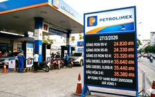 Giá xăng dầu hôm nay 2.4.2026: Dầu thô trượt dốc, chiều nay điều chỉnh giá trong nước?