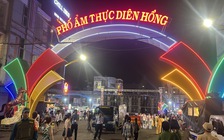 Phở 2 tô và loạt món ngon hút khách ở phố ẩm thực Diên Hồng