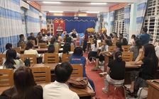 Chuyển công tác giáo viên phạt học sinh tự đâm kim tiêm vào tay