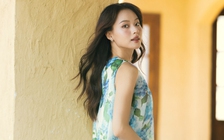 Diện váy suông tơ voan mát nhẹ, nàng tận hưởng thảnh thơi ngày nắng