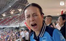 Madam Pang bỗng dưng ví đội tuyển Thái Lan ‘như miếng thịt bò thơm ngon’