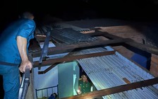 Lốc xoáy tại Bảo Lộc gây tốc mái nhà nhiều nhà dân