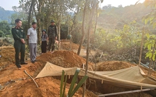 Tìm thấy 2 hài cốt liệt sĩ cùng tăng võng, cúc áo, gương soi