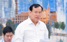 Bức xúc cao tốc trăm cây số không trạm dừng nghỉ