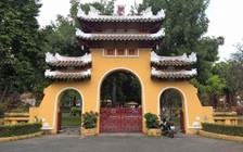 Du sơn ngoạn thủy: 'Phố phường tòa dọc dãy ngang'