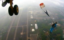 Chùm ảnh đặc biệt phi công quân sự, trinh sát đặc nhiệm nhảy dù