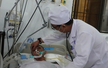Cà Mau: Nhậu liên tục 11 tiếng, 1 người tử vong nghi do ngộ độc rượu