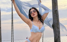 Anh Thư diện bikini khoe đường cong nóng bỏng ở tuổi 44
