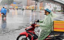 Chiều nay, TP.HCM nhiều nơi mưa lớn như trút nước