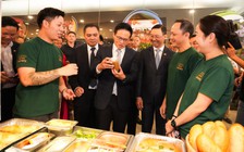 Bánh mì Việt vào khách sạn 4 sao ở Singapore