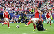 Ngôi sao Arsenal chấn thương sau chung kết Champions League, HLV đội tuyển Pháp lo sốt vó