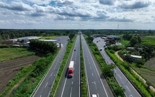 Ưu tiên làm cao tốc trên cầu cạn tại vùng đất 'siêu nhạy cảm' ĐBSCL