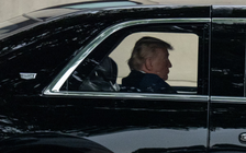 Tổng thống Trump cần đến 22 bác sĩ chuyên khoa khám sức khỏe