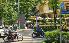 'Ma trận' biển quảng cáo ở trung tâm TP.HCM: Quyết liệt xử lý