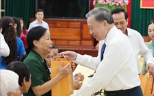 Chủ tịch nước tặng 2 mức quà cho người có công dịp 27.7