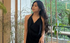 Thiết kế cổ yếm thoáng nhẹ, phù hợp với những ngày hè nắng nóng