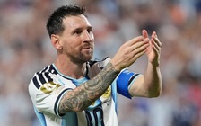 Haaland trầm trồ thán phục kỷ lục của Messi, gọi đàn anh vĩ đại là 'gã điên'