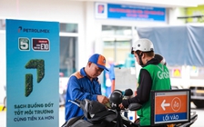 Giá xăng dầu hôm nay 2.6.2026: Thế giới bật tăng