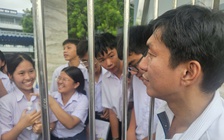 Đề toán lớp 10 TP.HCM: 'Học sinh trung bình cũng có thể 5 điểm khá dễ dàng'