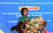 Việt Nam hỗ trợ đào tạo kỹ năng báo chí hiện đại cho nhà báo Lào